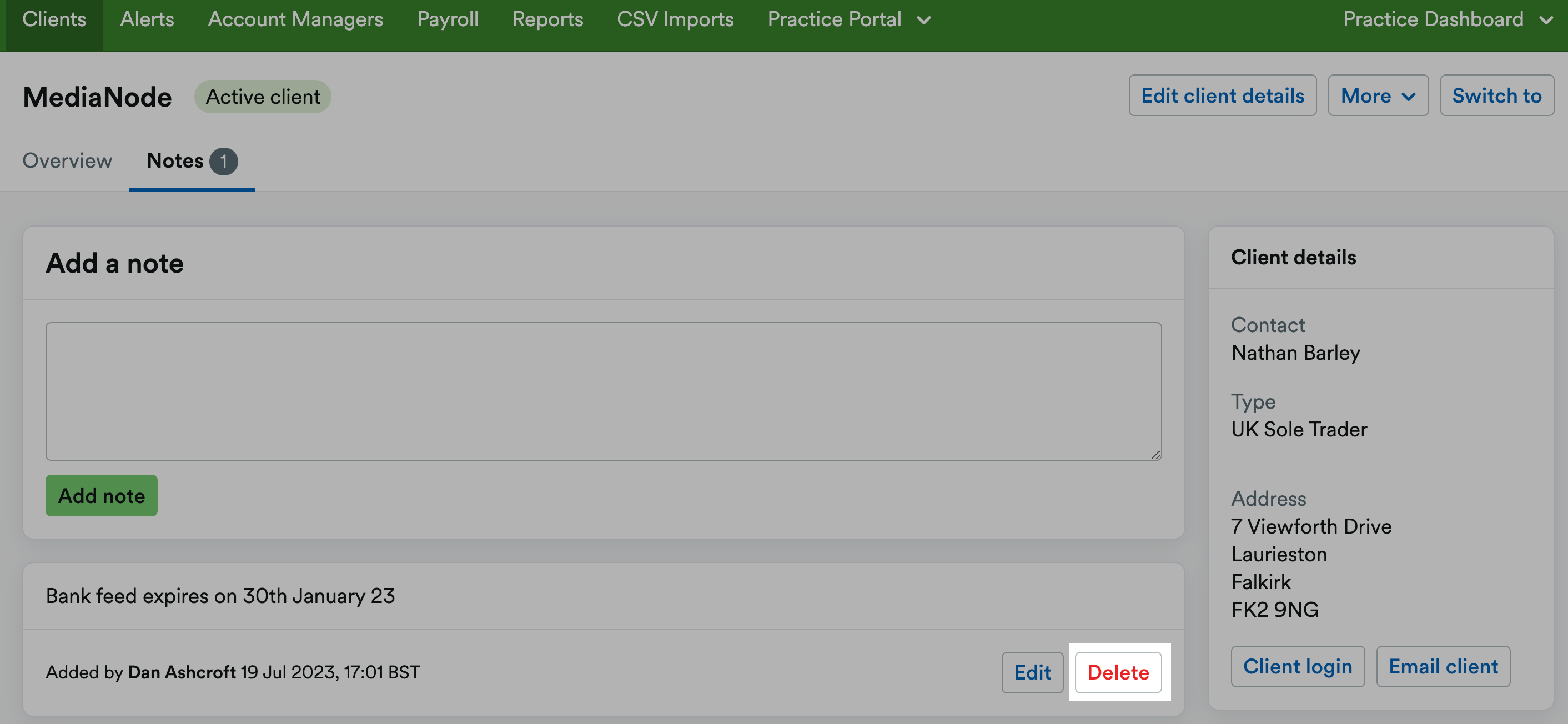 Delete button next to a note highlighted