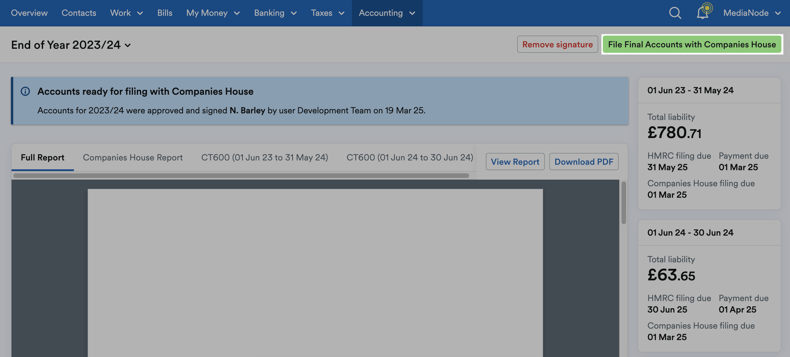 'File Final Accounts with Companies House' button highlighted above the report.