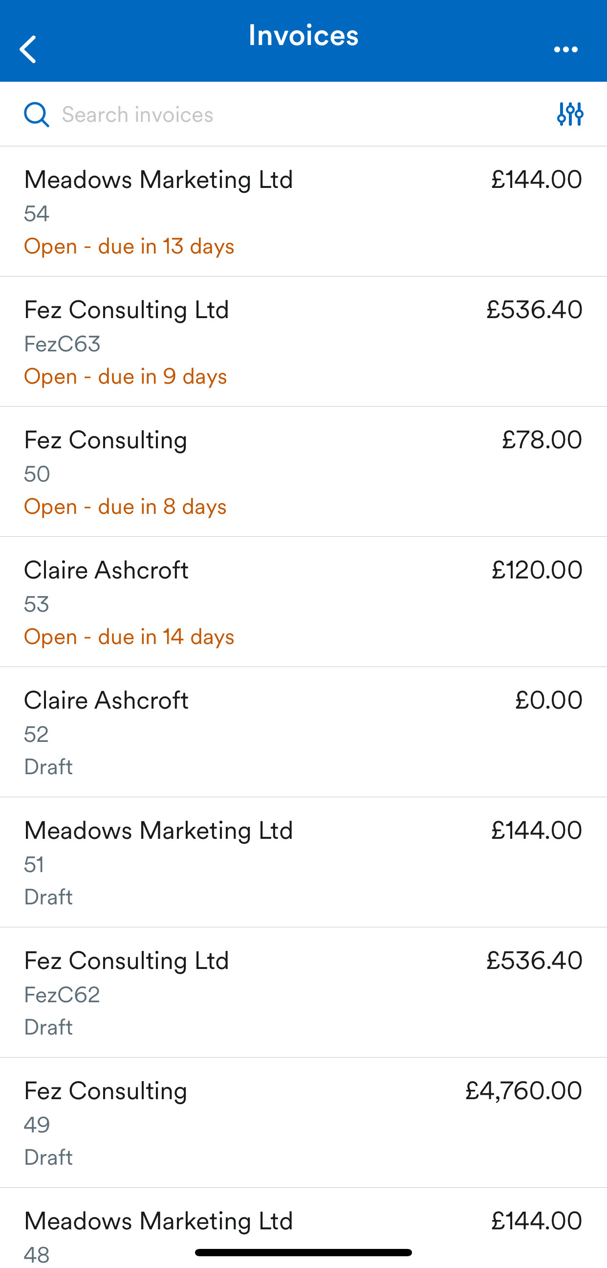 Invoices listed on Invoices screen.